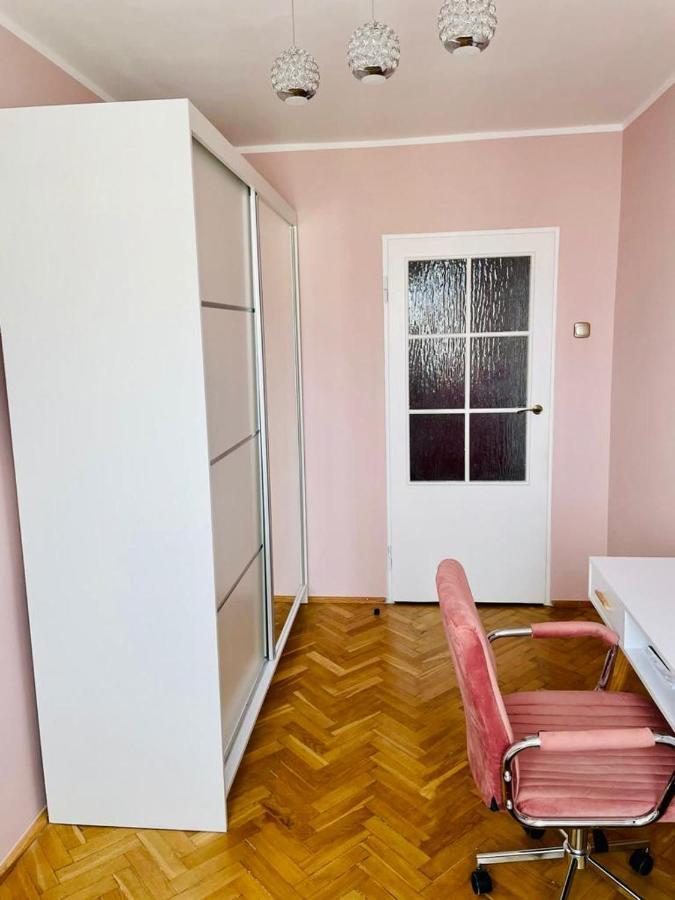 Apartament Z Widokiem Na Zamek Gn Appartamento Malbork Esterno foto